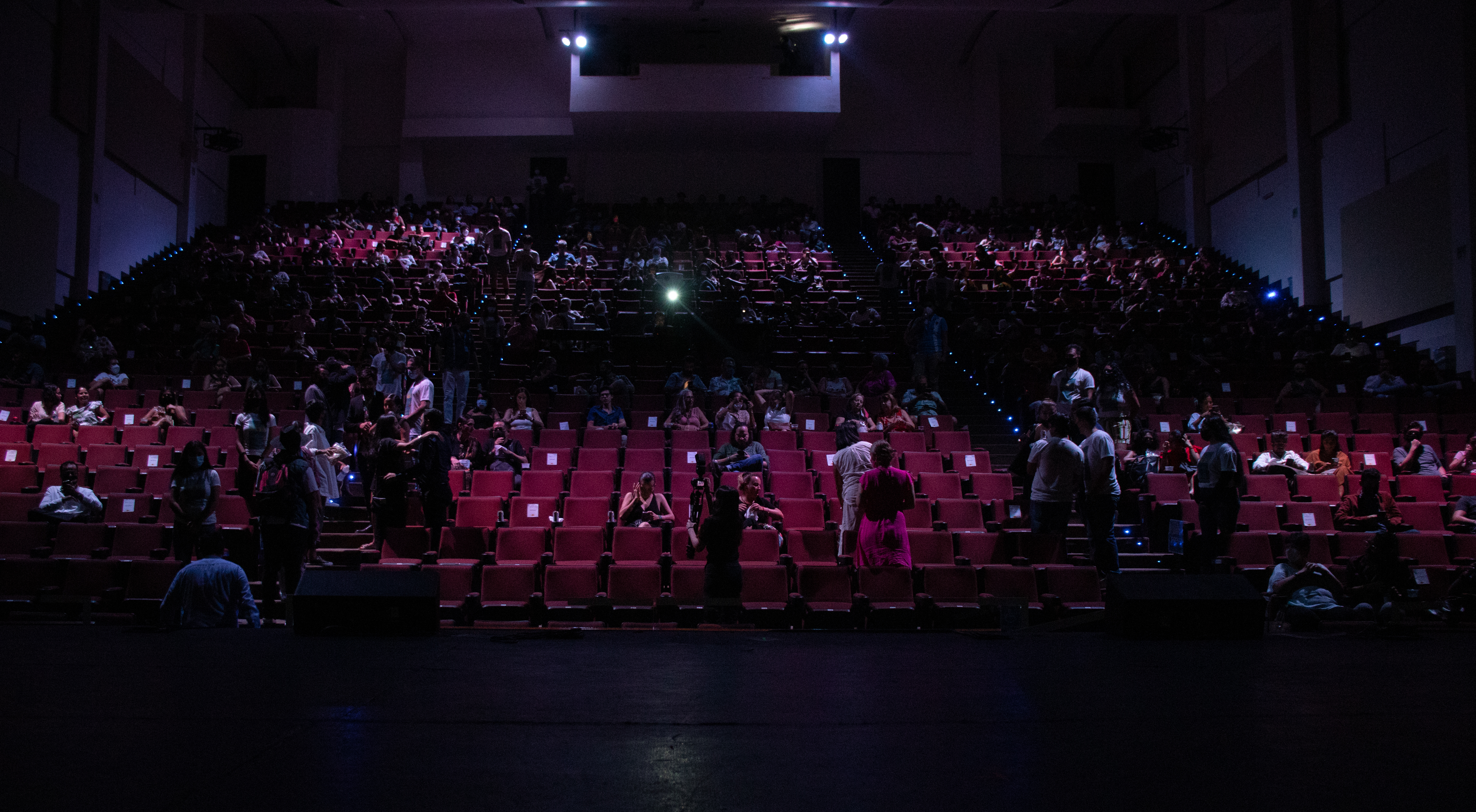 Espectadores en Clausura del evento FICPV 22
